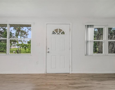 723 24th Street Nw - Photo Thumbnail 1