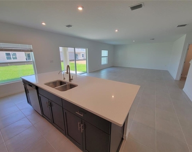 5651 Costa Blanca Way - Photo Thumbnail 8