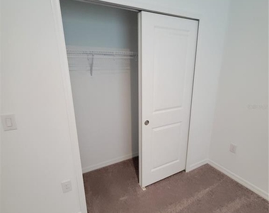 5651 Costa Blanca Way - Photo Thumbnail 4