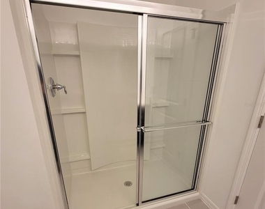 5651 Costa Blanca Way - Photo Thumbnail 19