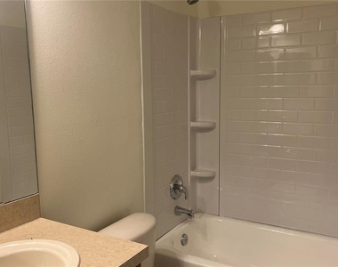 3166 Riachuelo Lane - Photo Thumbnail 24