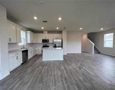 17575 Saw Palmetto Avenue - Photo Thumbnail 19