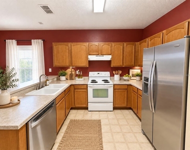 518 Wilton Circle - Photo Thumbnail 6