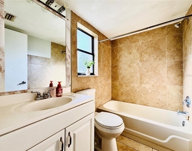 12236 Fox Hound Lane - Photo Thumbnail 14