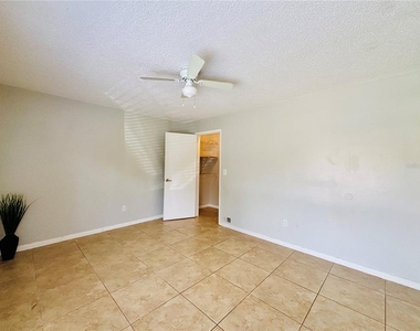 12236 Fox Hound Lane - Photo Thumbnail 18