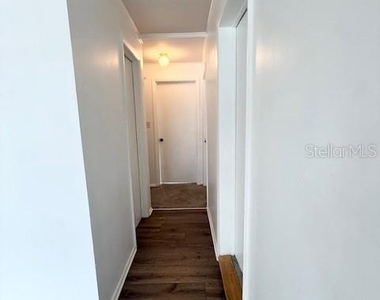 2215 Vine Street - Photo Thumbnail 10