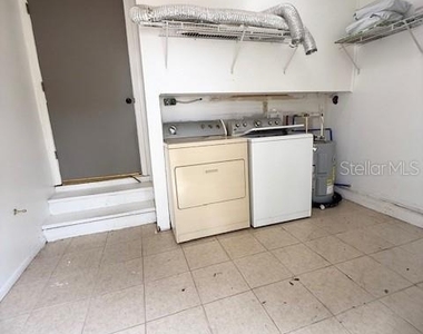 2215 Vine Street - Photo Thumbnail 27