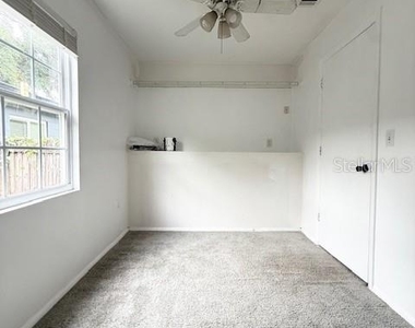 2215 Vine Street - Photo Thumbnail 17