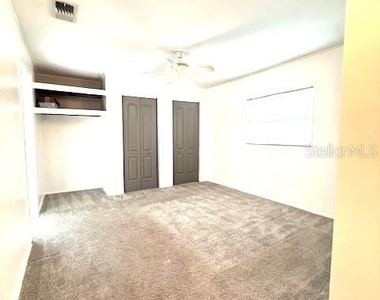 2215 Vine Street - Photo Thumbnail 12