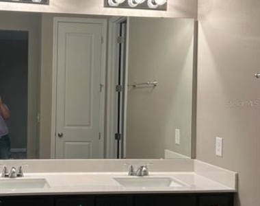 345 Casa Verano Lane - Photo Thumbnail 7