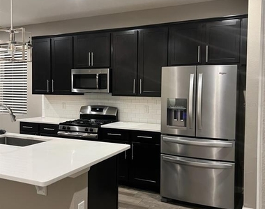 345 Casa Verano Lane - Photo Thumbnail 2