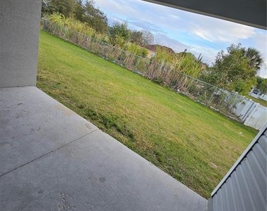 808 Abbeville Court - Photo Thumbnail 7