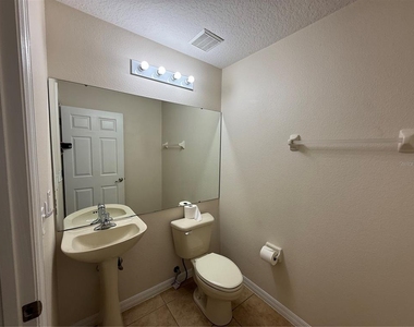 13121 Coldwater Loop - Photo Thumbnail 11
