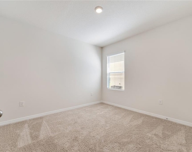 320 Guadlupe Street - Photo Thumbnail 22