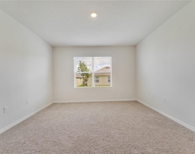 320 Guadlupe Street - Photo Thumbnail 11