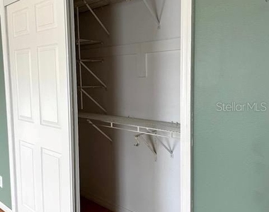 421 Palm Avenue N - Photo Thumbnail 8