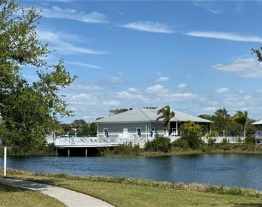 950 Waterside Lane - Photo Thumbnail 25