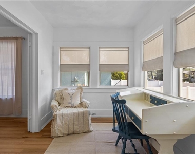 918 16th Street W - Photo Thumbnail 6