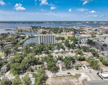 1622 Ballard Park Drive - Photo Thumbnail 26
