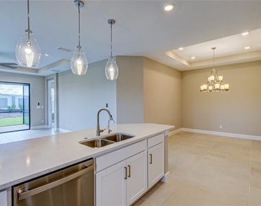 6094 Mesa Glen - Photo Thumbnail 8