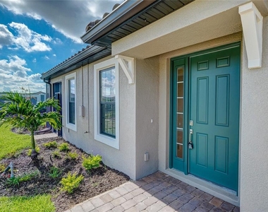 6094 Mesa Glen - Photo Thumbnail 3