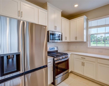 6094 Mesa Glen - Photo Thumbnail 7