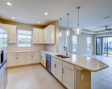 6094 Mesa Glen - Photo Thumbnail 6