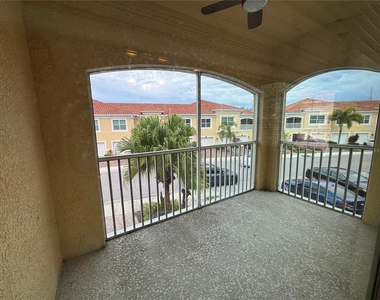 4271 Expedition Way - Photo Thumbnail 10