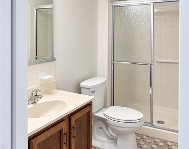 2677 Rolling Green Drive - Photo Thumbnail 8