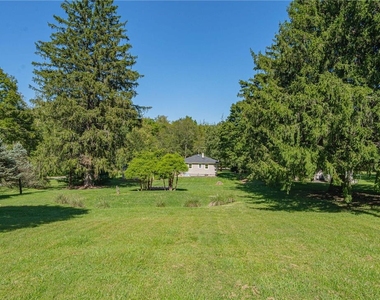 1884 Reading Drive - Photo Thumbnail 22