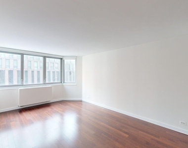 401 E 34th St - Photo Thumbnail 2