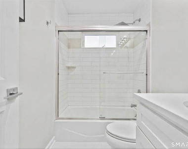 65 Sterling Street - Photo Thumbnail 22