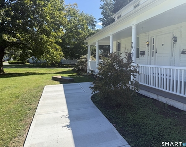 29 Glastonbury Avenue - Photo Thumbnail 1