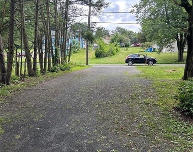 549 Woods Road - Photo Thumbnail 1