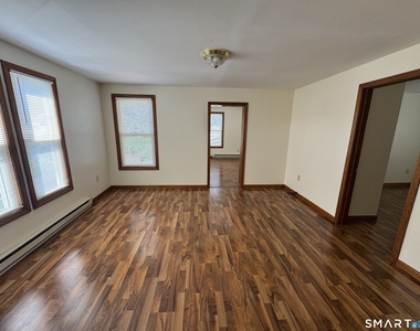 145 Hoadley (2nd Floor) Street - Photo Thumbnail 3