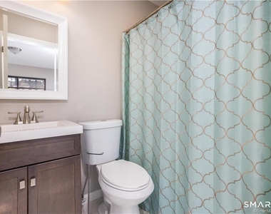 266 Conestoga Way - Photo Thumbnail 12