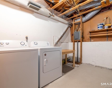 266 Conestoga Way - Photo Thumbnail 19