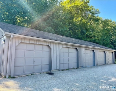 266 Conestoga Way - Photo Thumbnail 25