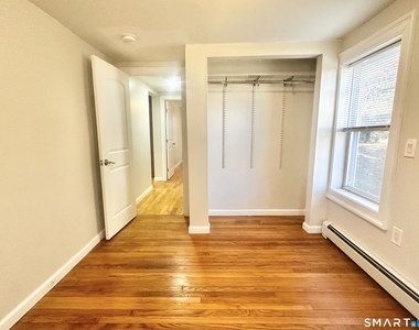 49 Pleasant Street - Photo Thumbnail 7