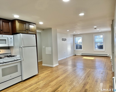 49 Pleasant Street - Photo Thumbnail 5