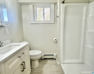 49 Pleasant Street - Photo Thumbnail 14