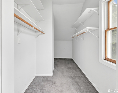 72 Bennett Avenue - Photo Thumbnail 29