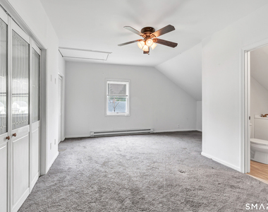 72 Bennett Avenue - Photo Thumbnail 26