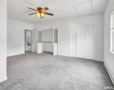 72 Bennett Avenue - Photo Thumbnail 27