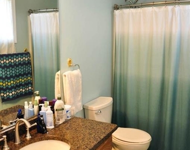 605 Sand Stone Drive - Photo Thumbnail 19