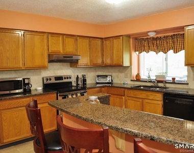 605 Sand Stone Drive - Photo Thumbnail 1