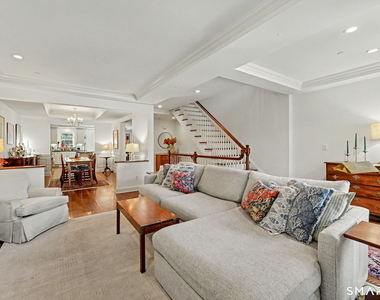 70 Riverdale Avenue - Photo Thumbnail 8