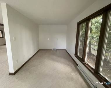 10 Bluff Rd W - Photo Thumbnail 13