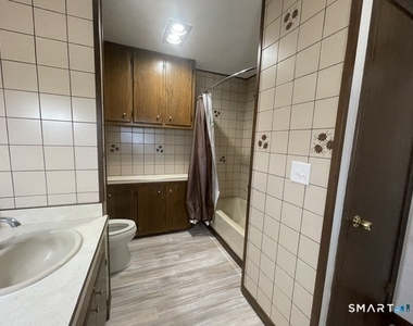 10 Bluff Rd W - Photo Thumbnail 27