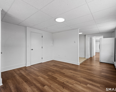 156 Garfield Avenue - Photo Thumbnail 3
